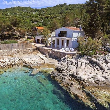 Villa Mendes Zastražišće 外观 照片