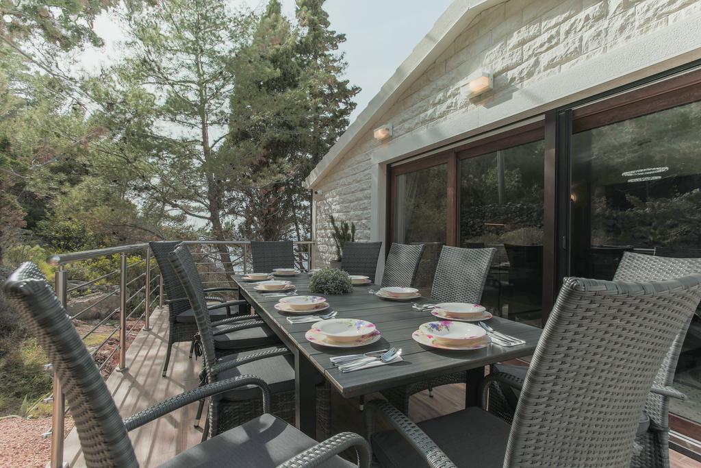 Villa Mendes Zastražišće 外观 照片