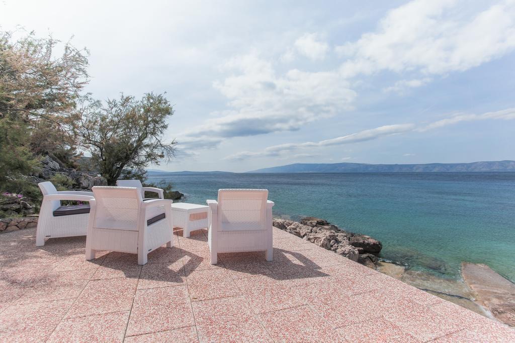 Villa Mendes Zastražišće 外观 照片