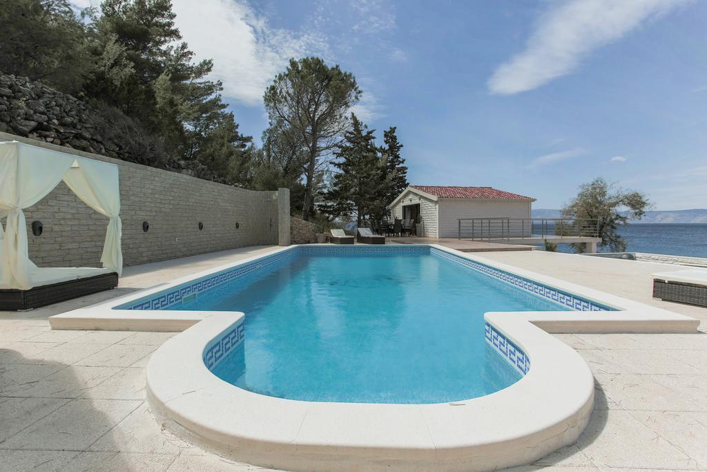 Villa Mendes Zastražišće 外观 照片
