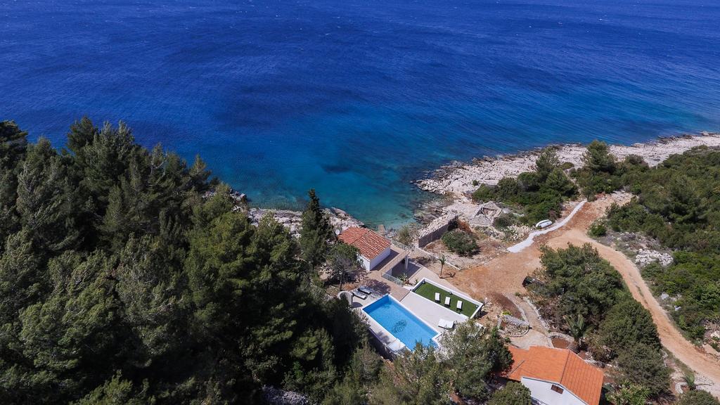 Villa Mendes Zastražišće 外观 照片